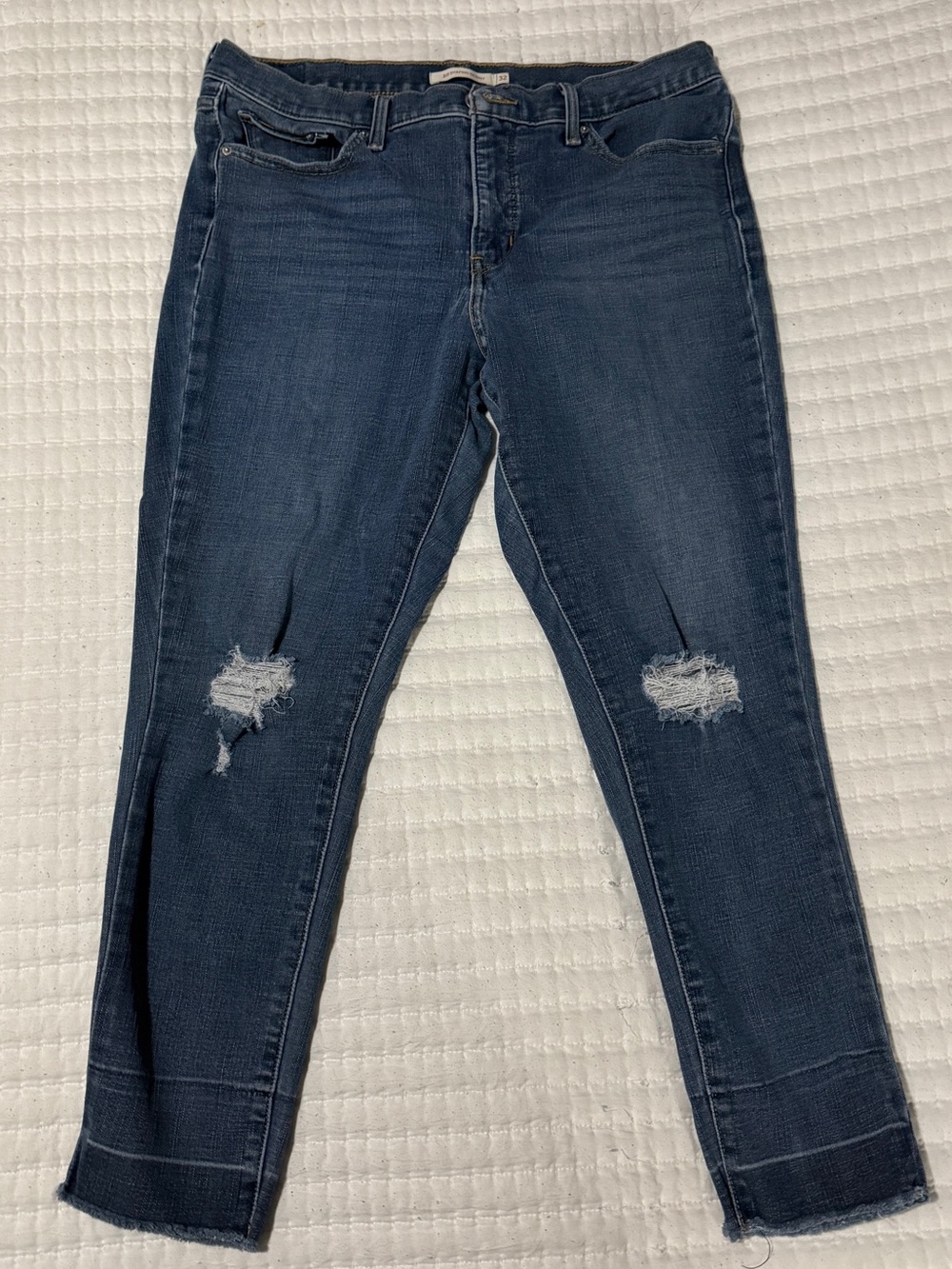 Levi's Dark Blue Ripped Skinny Jeans